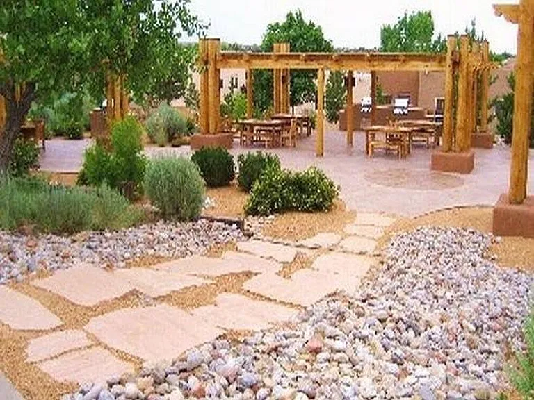 Clean and desirable community