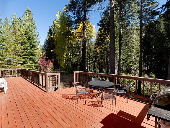 Private Back Deck