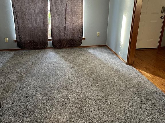 Dining / office room