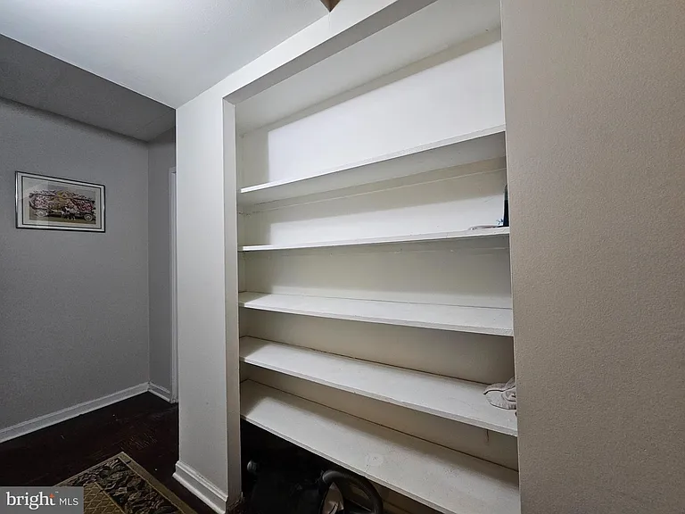 2621 Wagon Dr — Photo 5
