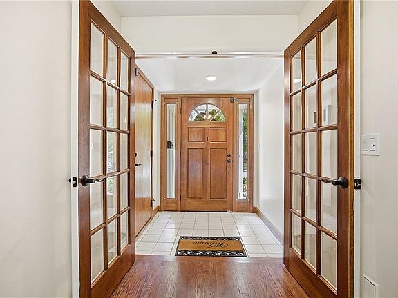 3rd image of 9348 Hardy Dr