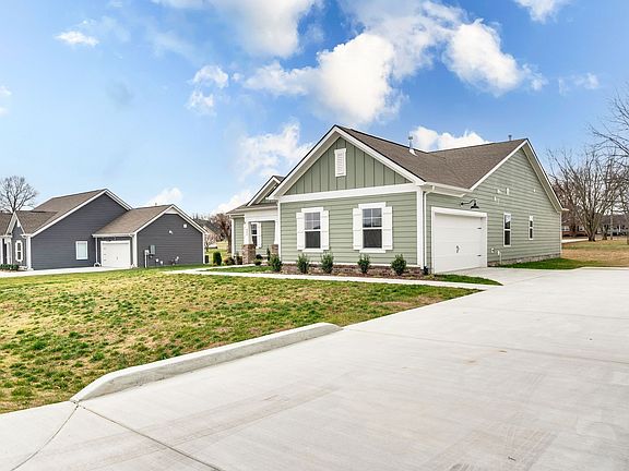2nd image of 622 Brookside Dr