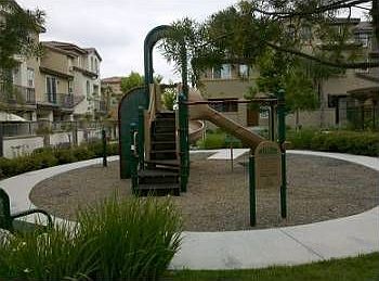 5th image of 17871 Shady View Dr Unit 34