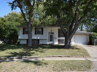 6101 Regina Cir, Indianapolis, IN
