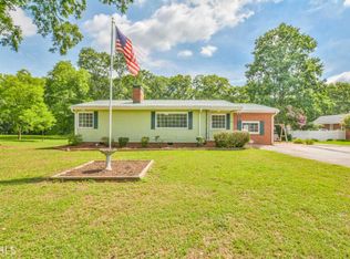 2022 Broad St, Statham, GA 30666