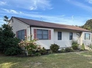 50 Main St, Medway, MA 02053