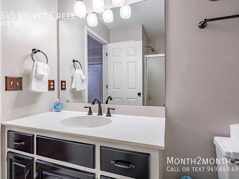 1345 Velvet Creek Way SW — Photo 29