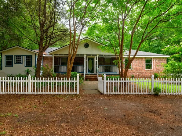 1384 Tibwin Rd, Mc Clellanville, SC 29458