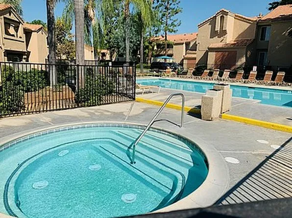 Summerwind Apartments