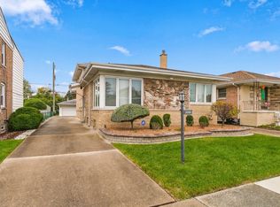 5708 S Newcastle Ave, Chicago, IL 60638