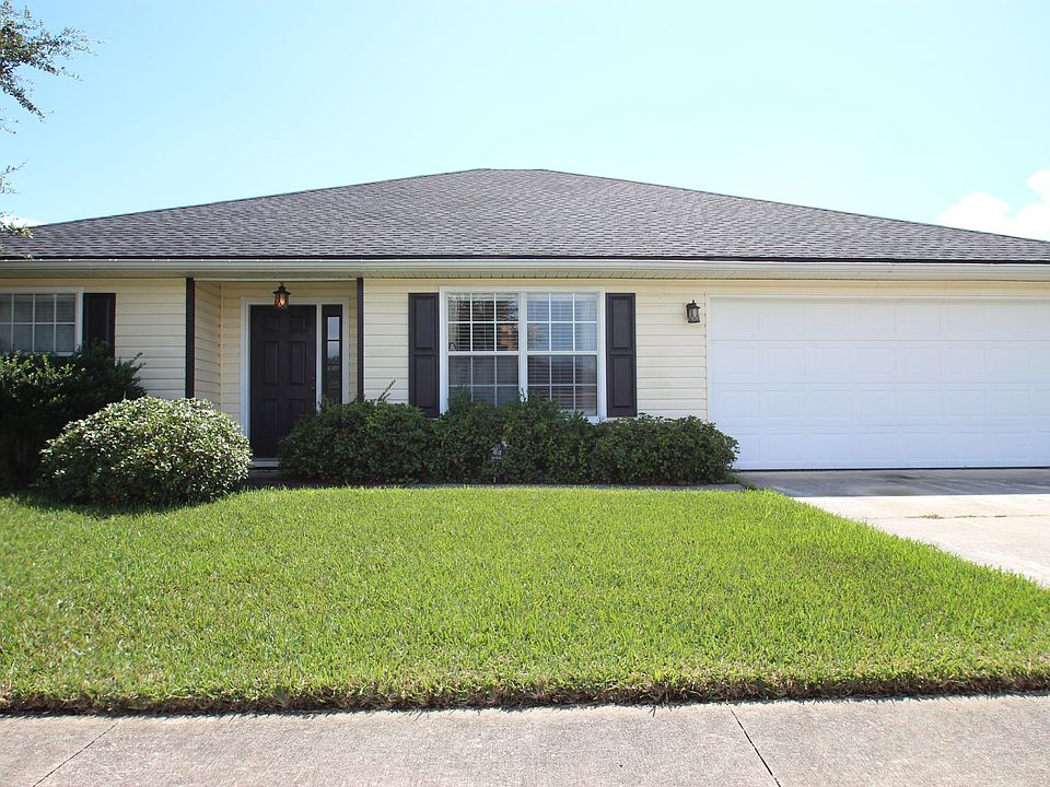1st image of 6536 Crimson Leaf Ln