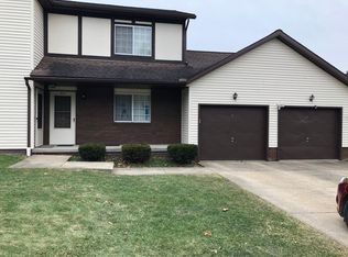 574 Austin Dr, Barberton, OH