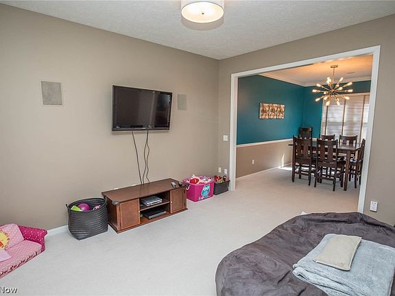 4th image of 20230 Bradgate Ln