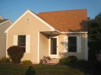 123 Alvord Pl, South Hadley, MA, 01075