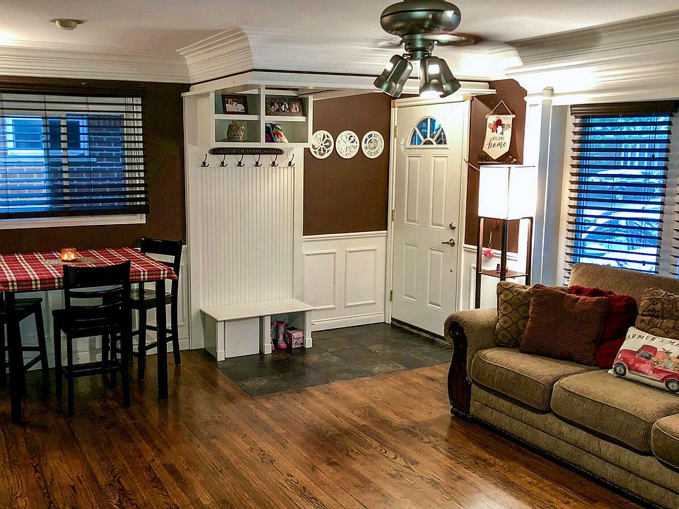 1st image of 22730 Playview St