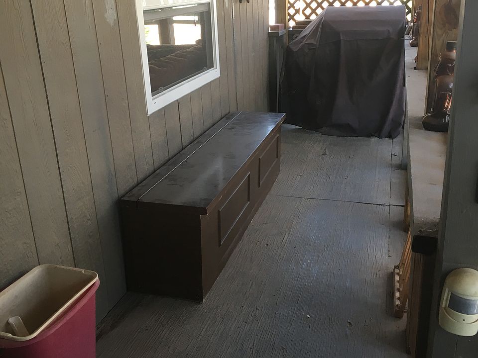 2nd image of 107 Arabian Rd