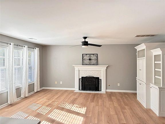 5th image of 3606 Burrell Walk Pl