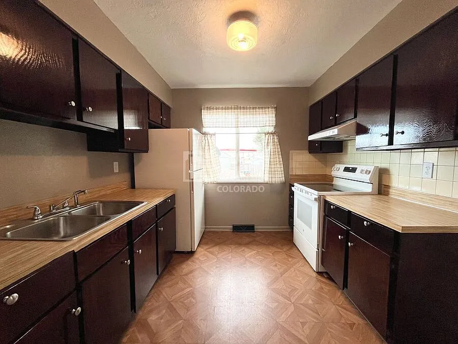 Spacious Gilcrest Duplex with 2 Bedrooms & Fenced Yard — Photo 4