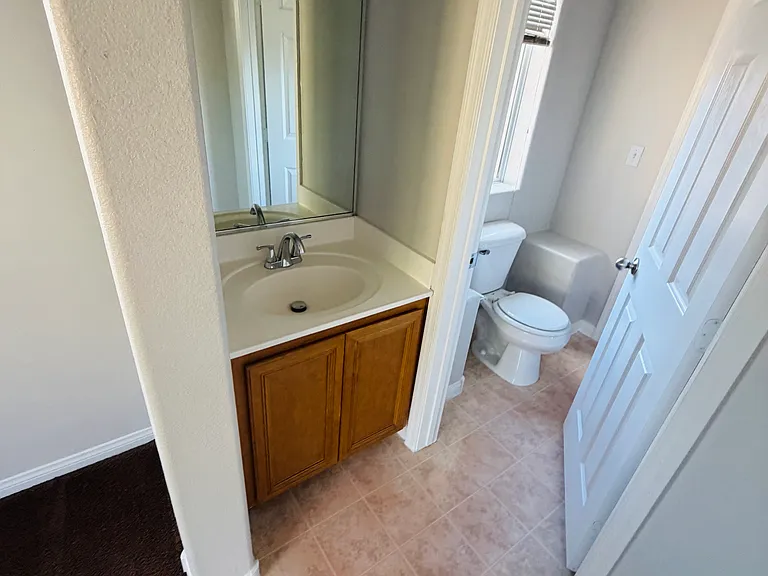 1146 Claire Rose Ave — Photo 12