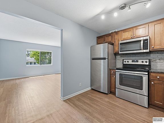 4th image of 2430 Q St