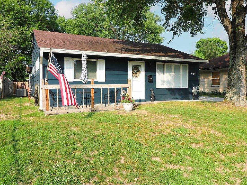 1st image of 948 Lorine Ln