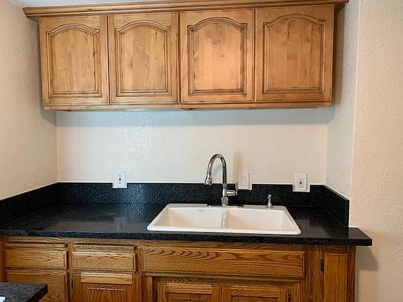 3rd image of 2822 S St APT 2