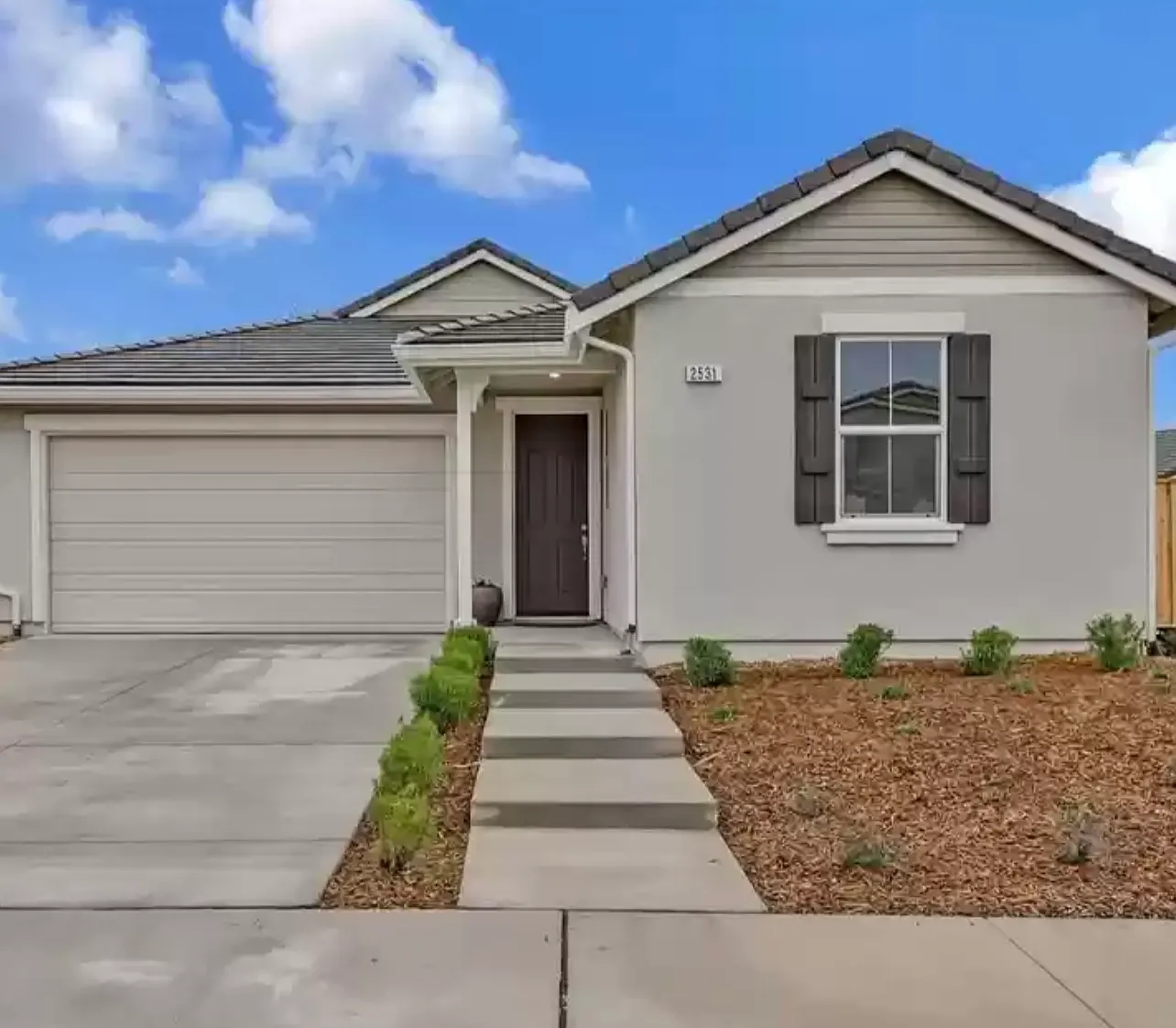 3 bed, 1478 sqft, $3,750 — Photo 1