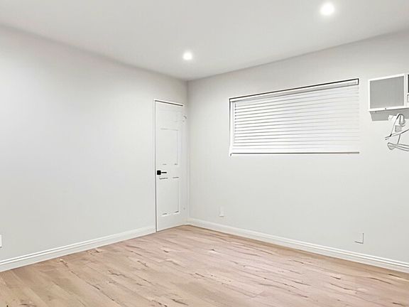 5th image of 9337 National Blvd APT 6