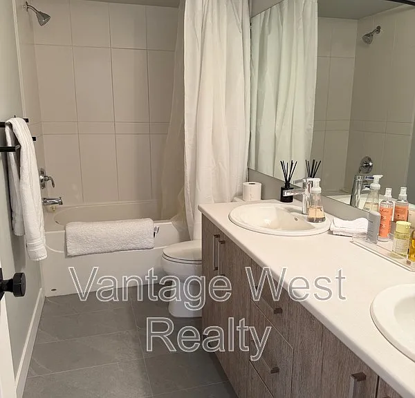 1099 Sunset Dr #228 — Photo 10