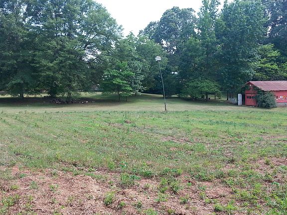 5th image of 3463 Johnson Dr