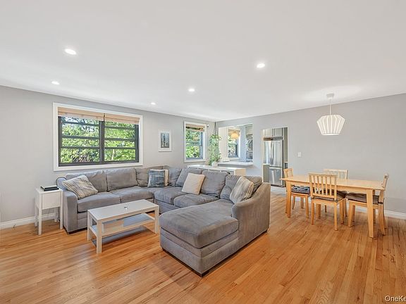3rd image of 19916 21st Avenue #1336