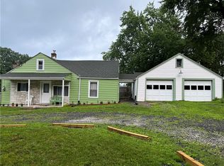 301 Anderson St, Crescent, PA 15046