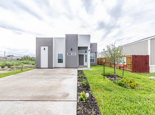 348 Riverhill Loop, Laredo, TX 78046