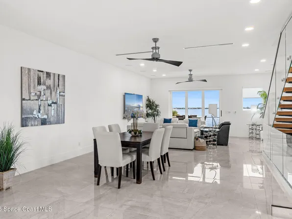 1809 Riverview Dr, Melbourne, FL 32901