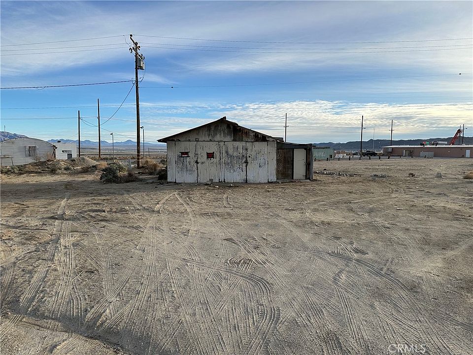 1st image of 13047 Alameda St #323