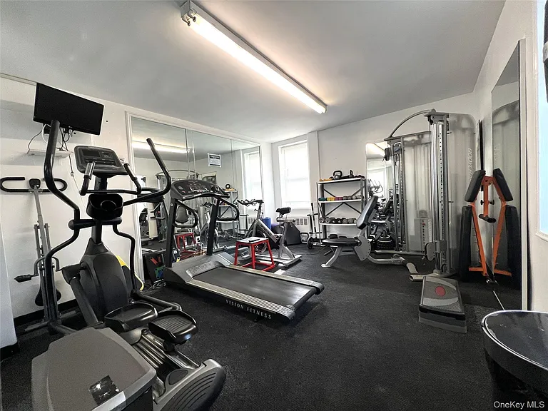 855 E Broadway #6G — Photo 14