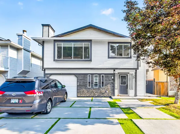 22419 125th Ave, Maple Ridge, BC V2X 9N8