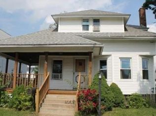 25 Stewart St, Chicopee, MA 01020