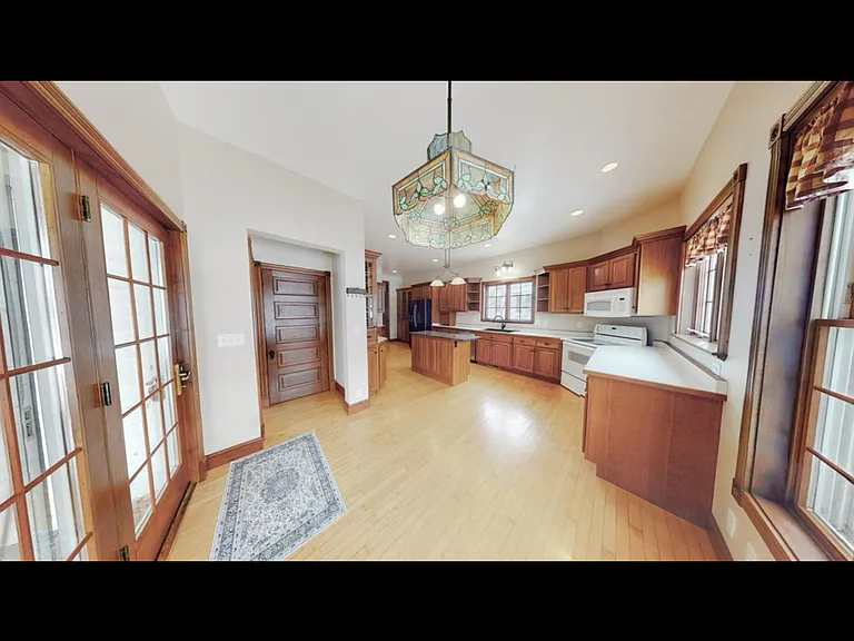 105 Lakeshore Dr NW #5 — Photo 16