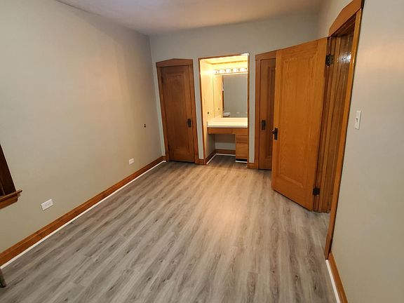 4th image of 1600 S 51st Ave #2F