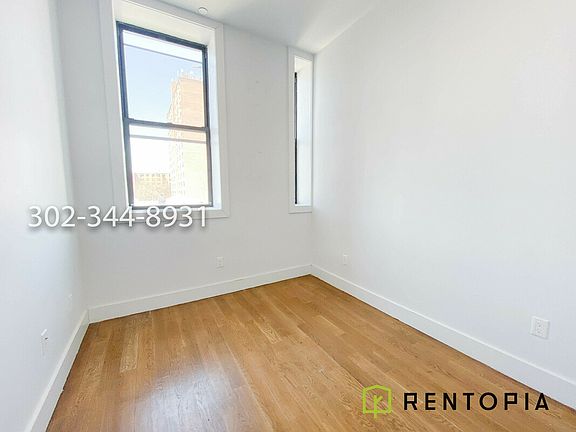 4th image of 1335 Gates Ave #3L