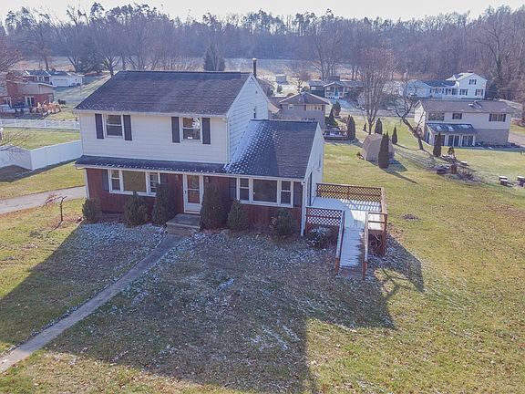 4th image of 129 Park Dr