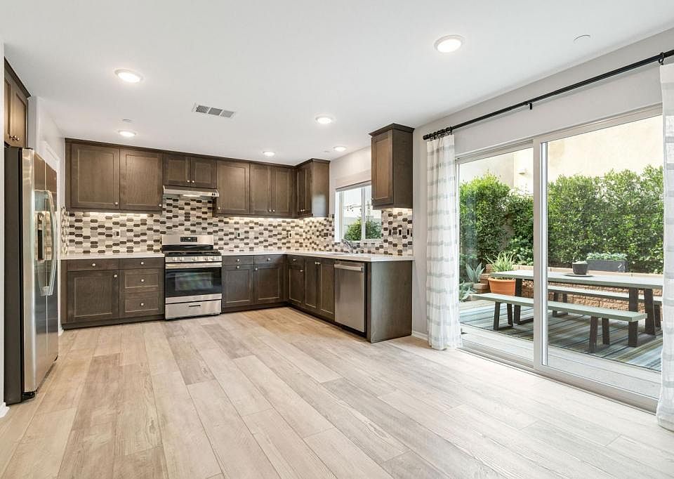 1st image of 32950 Pacifica Pl