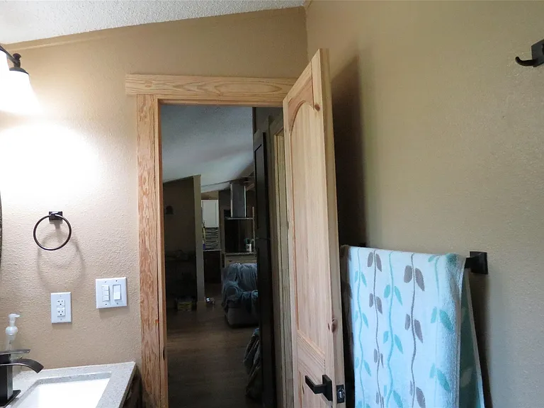 177 White Oak Dr — Photo 15