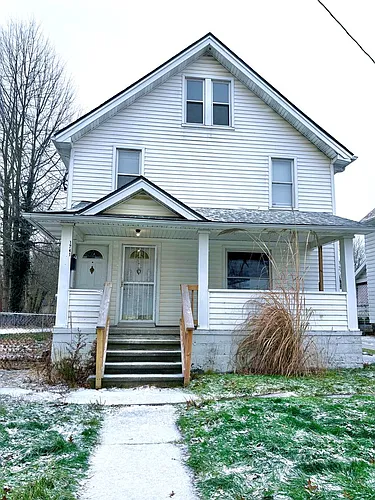 1741 W Market St Photo 1