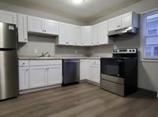 983 7th St #D, Menasha, WI 54952