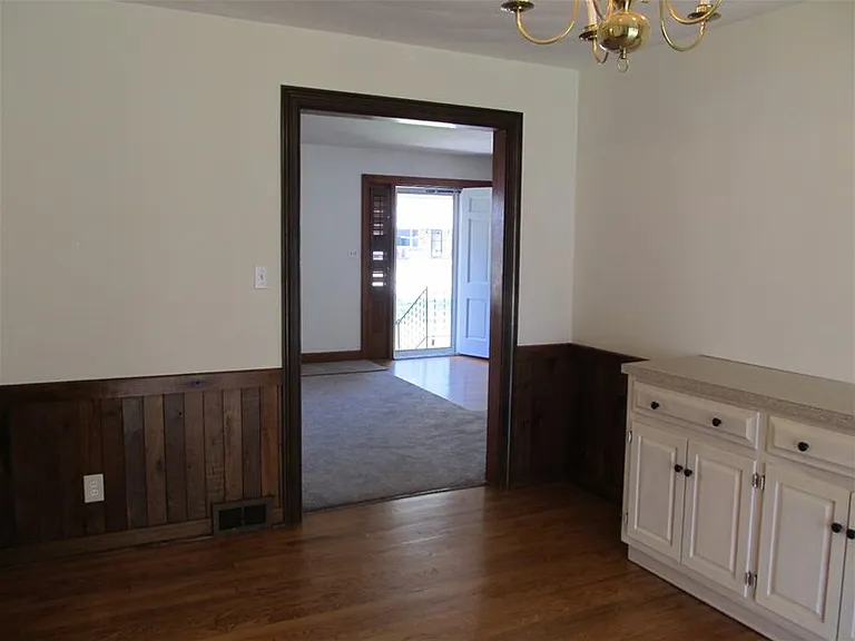2217 Delwood Rd — Photo 21