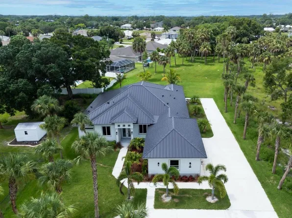 2000 SW Leafy Rd, Port Saint Lucie, FL 34953