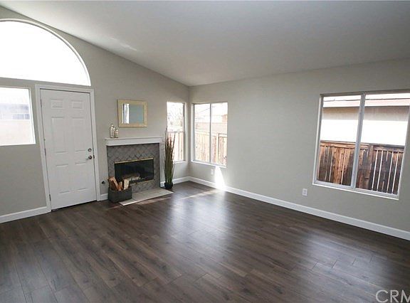 3rd image of 12704 Gaines St