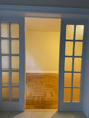 Rented by CitySites Real Estate Group | media 15